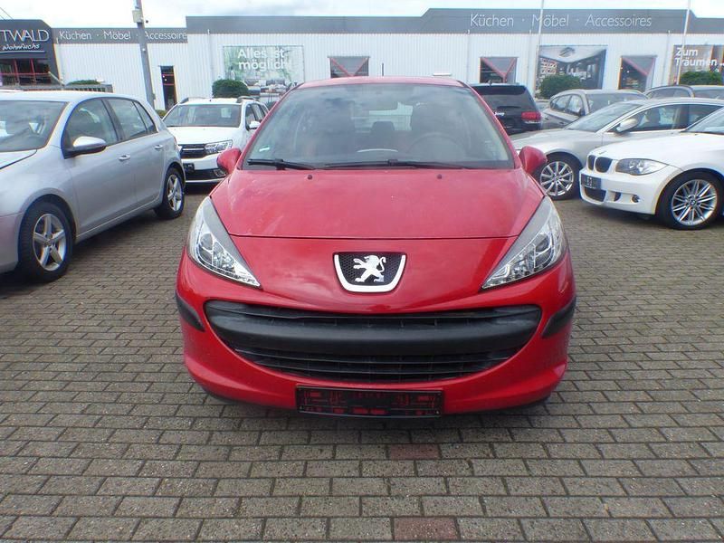 Gebraucht Peugeot 207 120 PS (88 kW) 2009 Schwarz Limousine