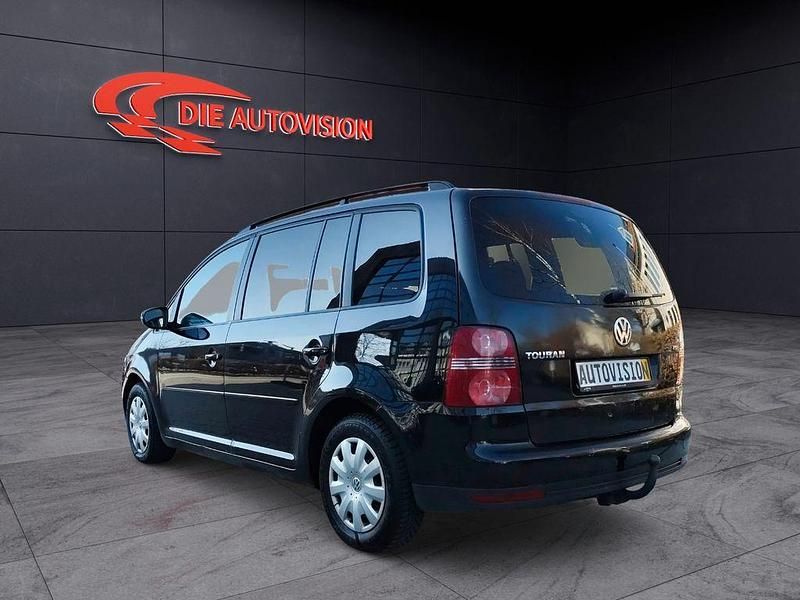 Gebraucht VW Touran 140 PS (102 kW) 2009 Schwarz Van / Kleinbus