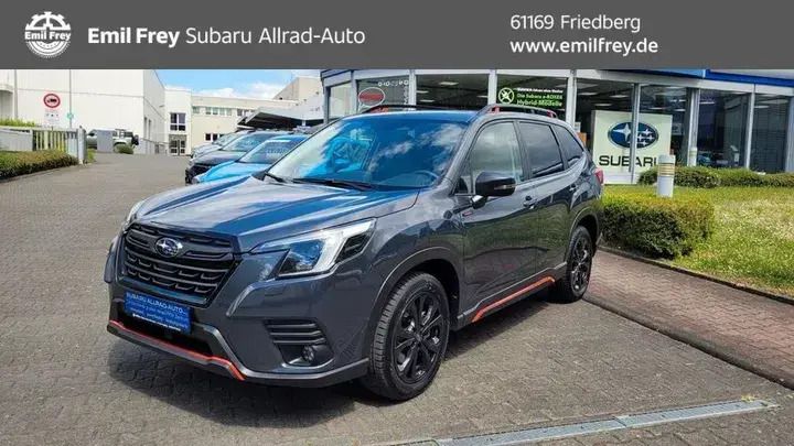 Magnetite gray (m) Gebraucht 2024 Subaru Forester Exclusive+ SUV | 36.490 € (Fairer Preis) - Bild 1/4