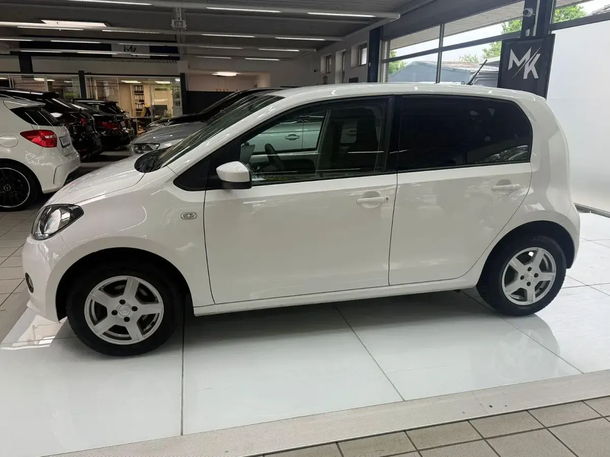 Gebraucht Skoda Citigo Style 60 PS (44 kW) 2015 Weiß Kleinwagen