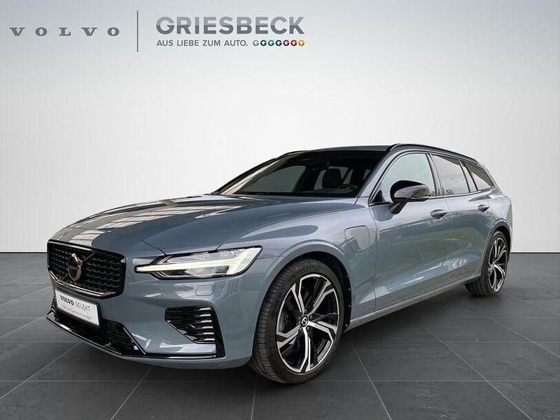 Gebraucht Volvo V60 Plus 455 PS (334 kW) 2023 Thunder grey / metallic Kombi