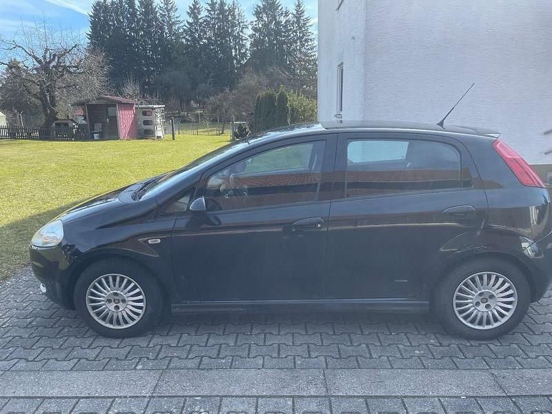 Gebraucht Fiat Punto 95 PS (69 kW) 2007 Schwarz Kleinwagen