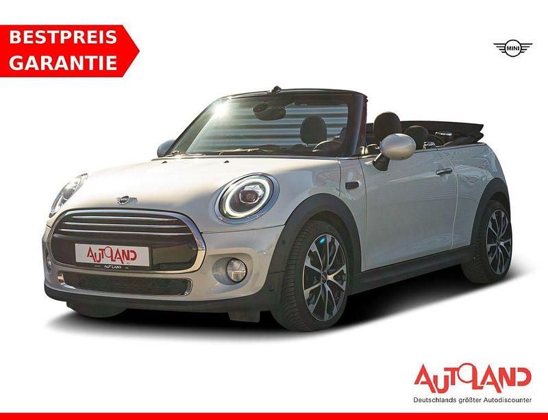 Gebraucht Mini Cooper Cabriolet 136 PS (100 kW) 2019 White silver metallic Cabrio