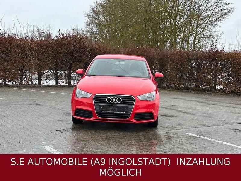 Gebraucht Audi A1 Sportback Attraction 86 PS (63 kW) 2012 Rot Kleinwagen