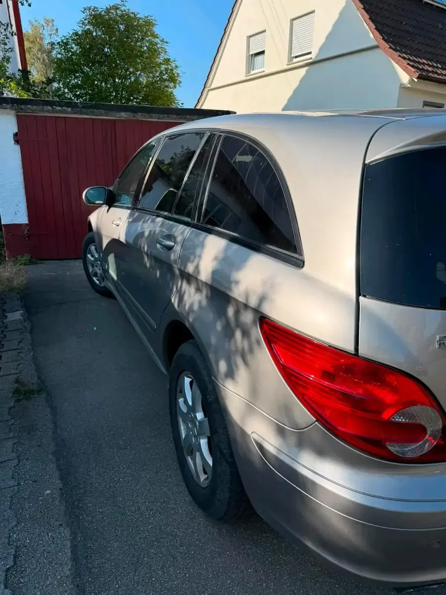 Gebraucht Mercedes R320 224 PS (164 kW) 2006 Gold Kombi