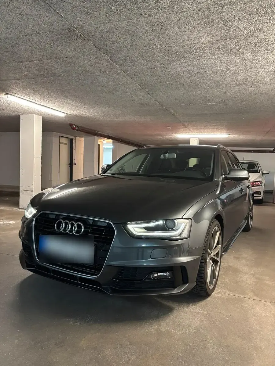 Gebraucht Audi A4 S-Line 170 PS (125 kW) 2015 Grau Kombi