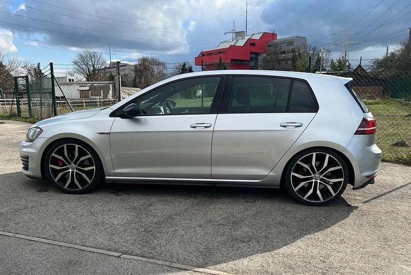 Gebraucht VW Golf VII GTI 230 PS (169 kW) 2016 Grau Limousine