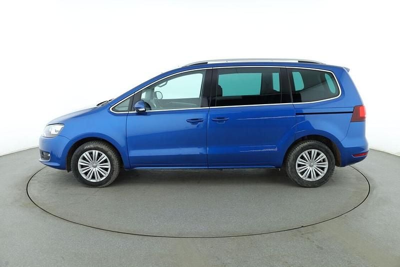 Gebraucht VW Sharan Comfortline 150 PS (110 kW) 2018 Blau Van / Kleinbus