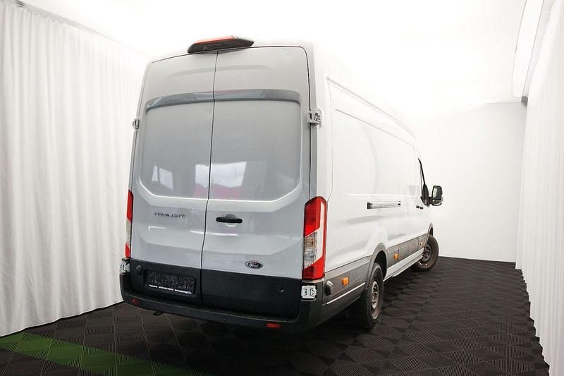 Weiß Gebraucht 2023 Ford Transit Trend Van / Kleinbus | 22.700 € (Fairer Preis) - Bild 1/4