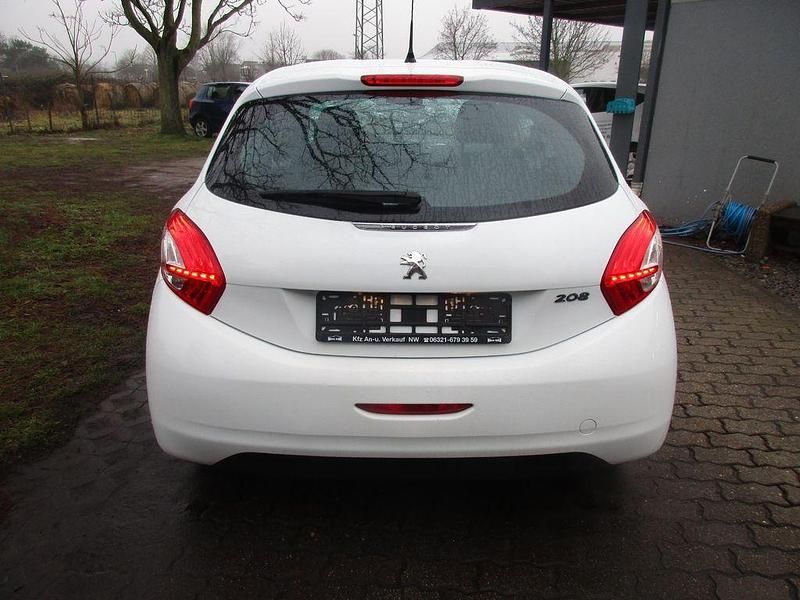 Brugt Peugeot 208 Access 68 HK (50 kW) 2012 Hvid Hatchback