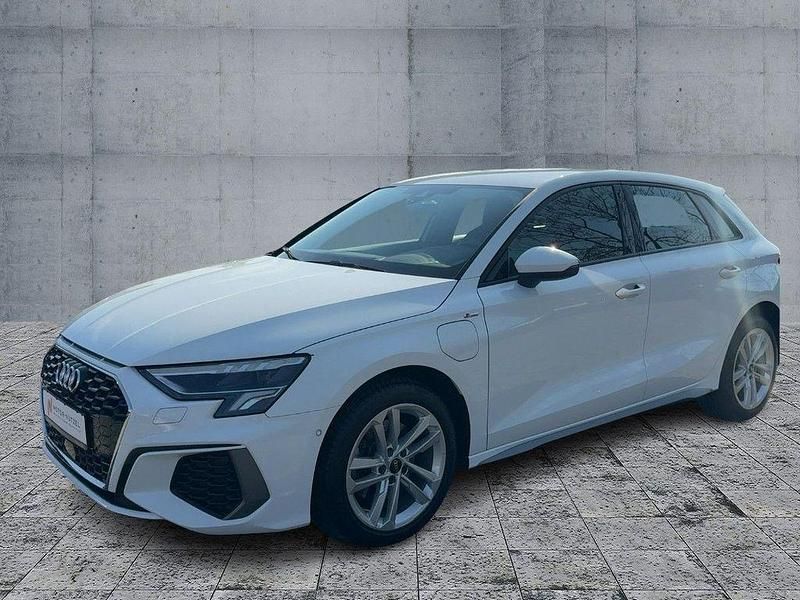 Gebraucht Audi A3 S-Line 204 PS (150 kW) 2022 Ibisweiß Limousine