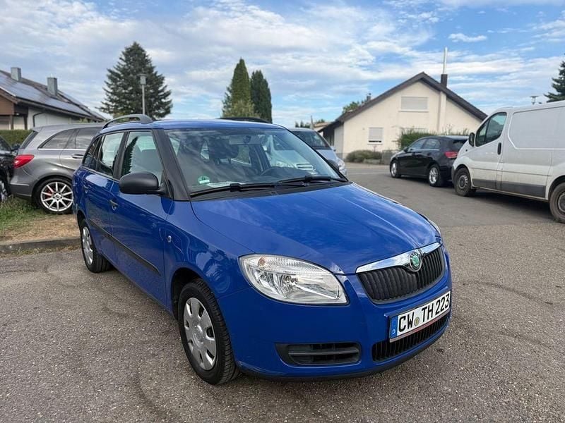 Blau Gebraucht 2009 Skoda Fabia Cool Edition Kombi | 2.499 € (Guter Preis) - Bild 1/4