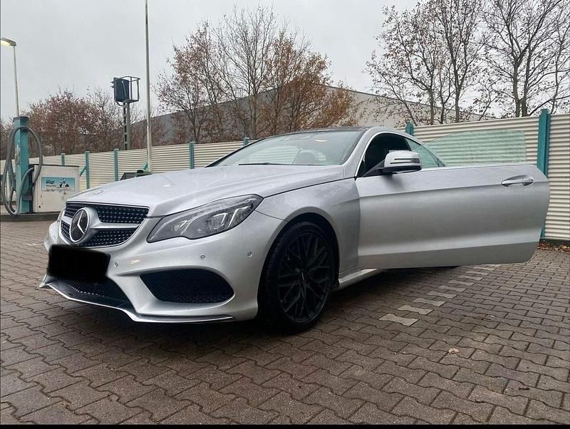 Second-hand Mercedes 200 2015 Argintiu Coupe