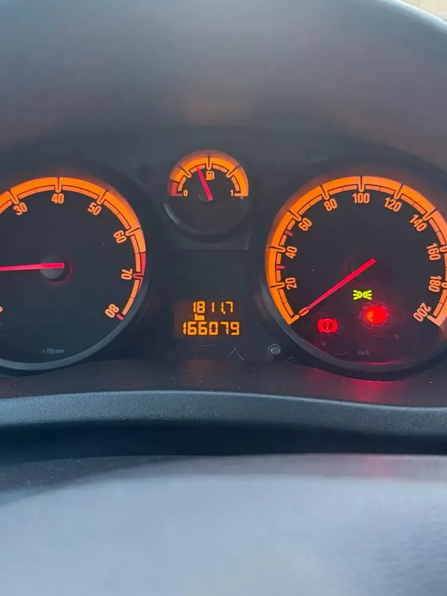 Gebraucht Opel Corsa Color Edition 2014 Rot Kleinwagen