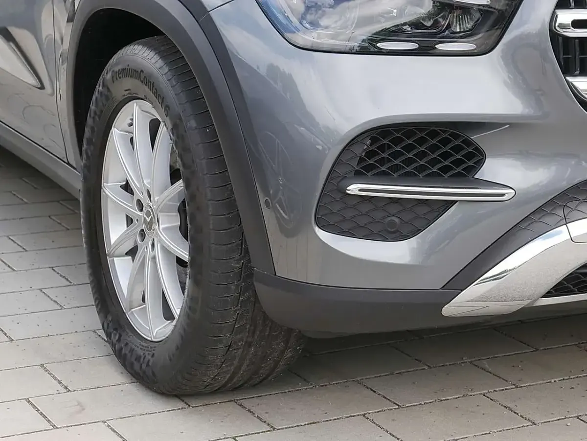 Gebraucht Mercedes GLE450 AMG 367 PS (269 kW) 2025 Selenitgrau SUV