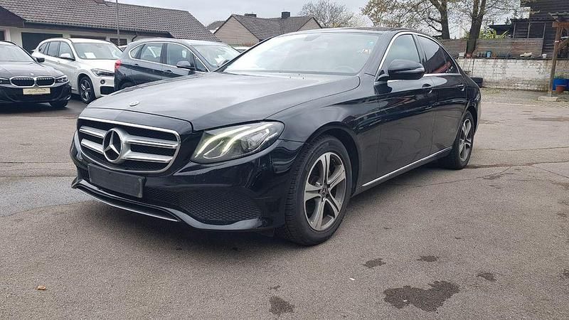 Occasion Mercedes E200 150 ch (110 kW) 2018 Noir Berline