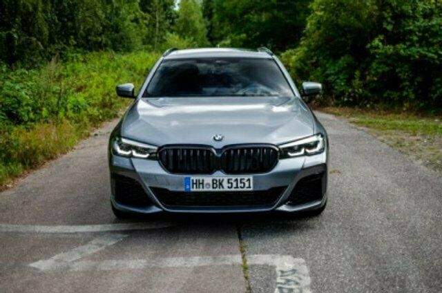 Gebraucht BMW 520 190 PS (139 kW) 2020 Grau metallic Kombi