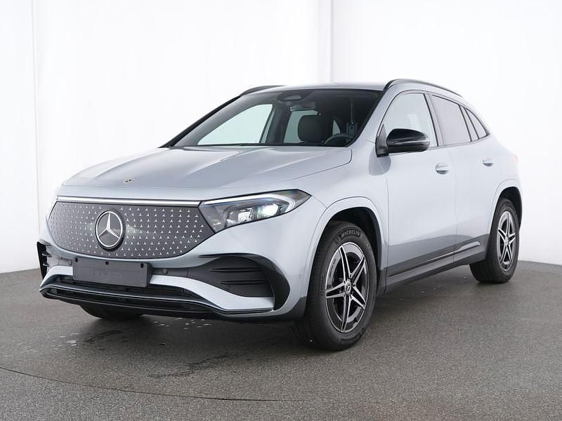 Gebraucht Mercedes EQA250 AMG 139 kW (190 PS) 2025 Silber SUV