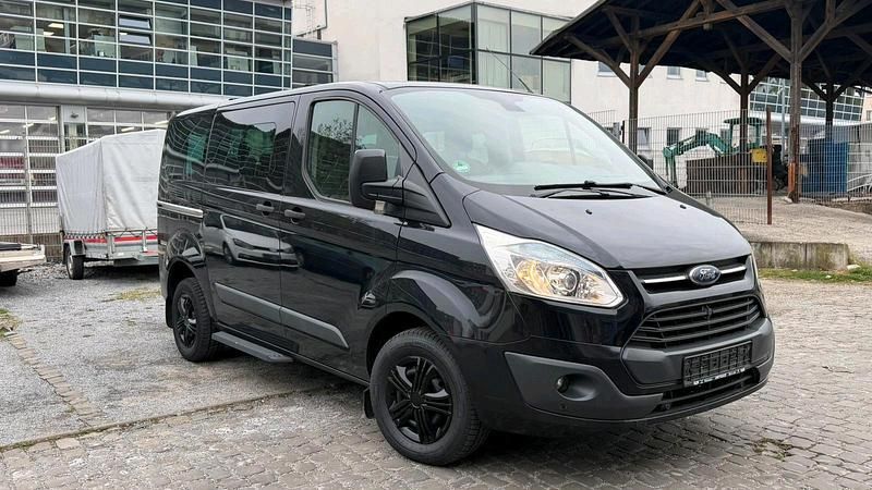 Gebraucht Ford Tourneo 155 PS (114 kW) 2014 Schwarz Van / Kleinbus