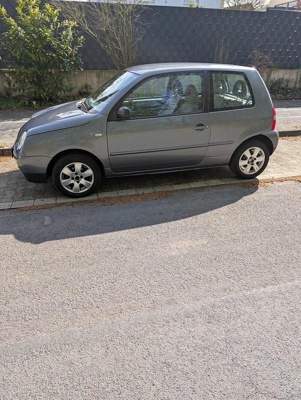 Gebraucht VW Lupo 50 PS (36 kW) 2004 Grau Kleinwagen
