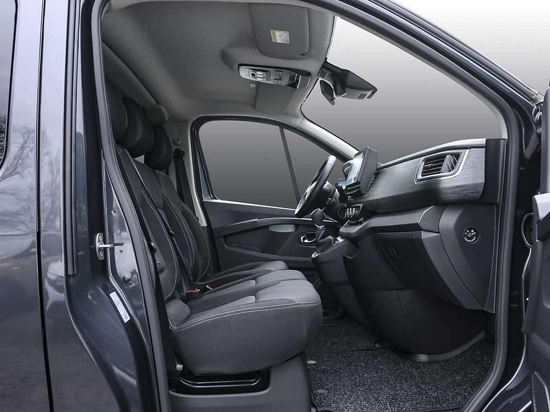 Gebraucht Renault Trafic 150 PS (110 kW) 2023 Kometengrau Van / Kleinbus