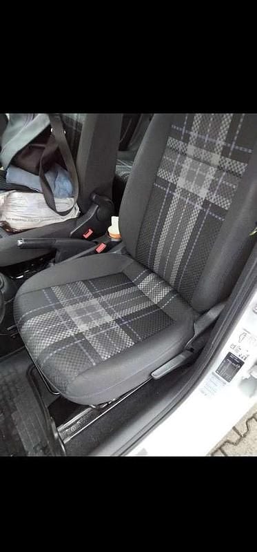 Gebraucht VW up! 68 PS (50 kW) 2015 Weiß Kleinwagen