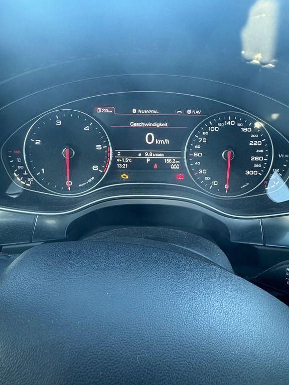 Gebraucht Audi A6 Ambiente 245 PS (180 kW) 2013 Blau Kombi