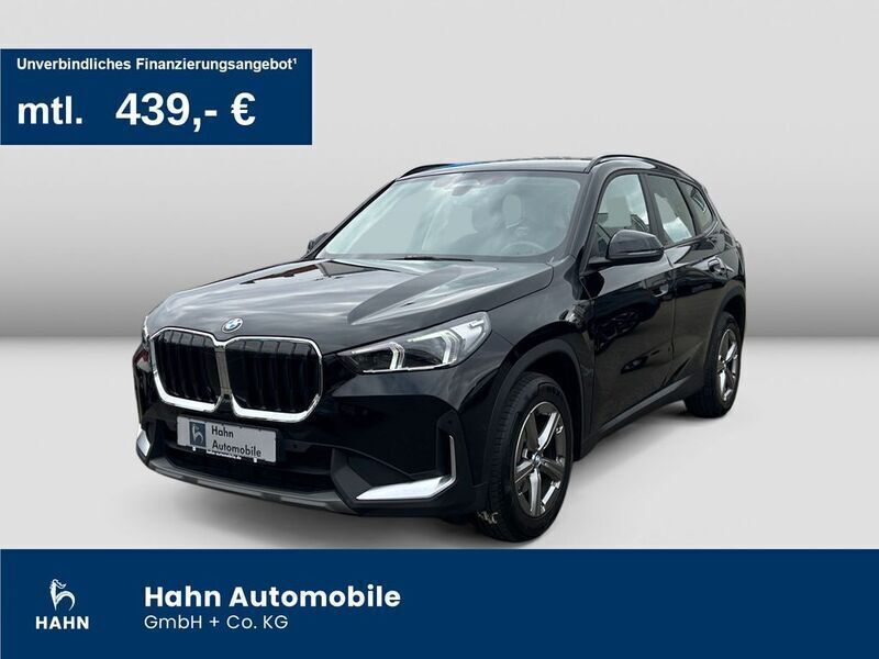 Schwarz 2 Gebraucht 2023 BMW X1 SUV | 33.360 € (Superpreis) - Bild 1/3