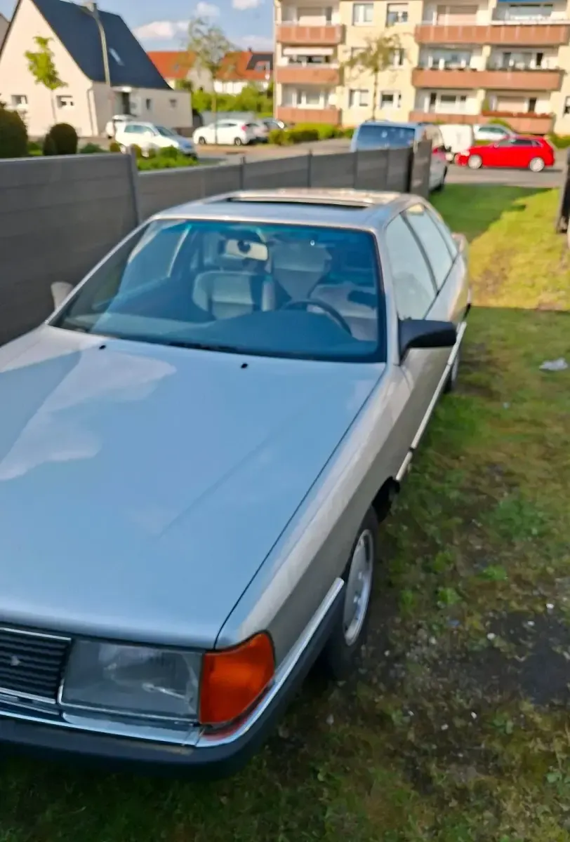 Gebraucht Audi 100 115 PS (84 kW) 1990 Silber Limousine
