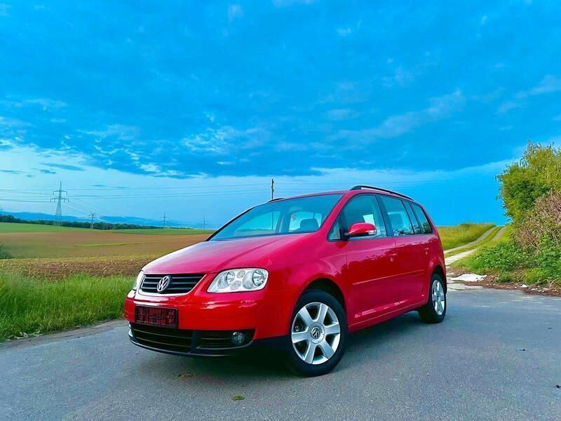 Rot Gebraucht 2003 VW Touran Van / Kleinbus | 2.200 € (Guter Preis) - Bild 1/4