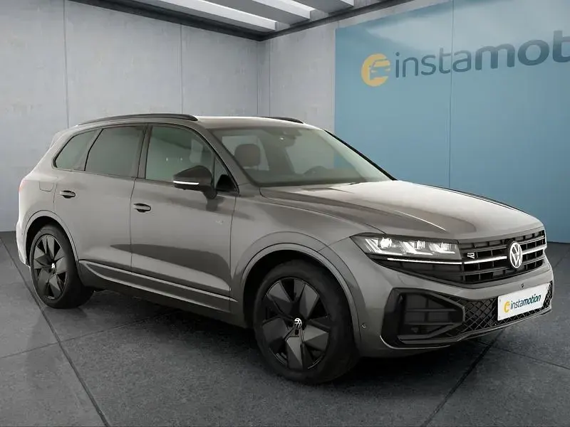 Neu VW Touareg 286 PS (210 kW) 2026 Grau SUV
