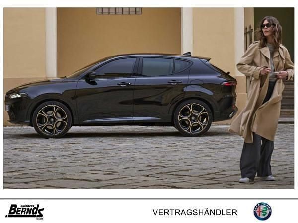 Neu Alfa Romeo Tonale 130 PS (95 kW) 2025 Schwarz (einfarblackierung) SUV