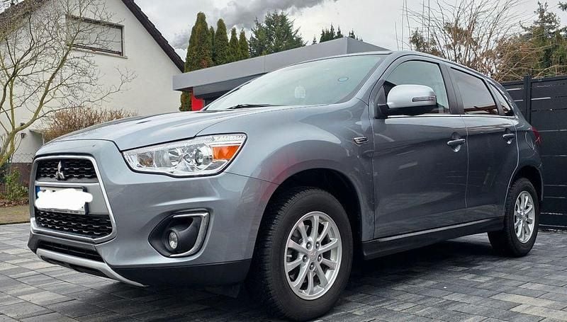 Silber Gebraucht 2015 Mitsubishi ASX Diamant Edition SUV | 9.500 € (Guter Preis) - Bild 1/4