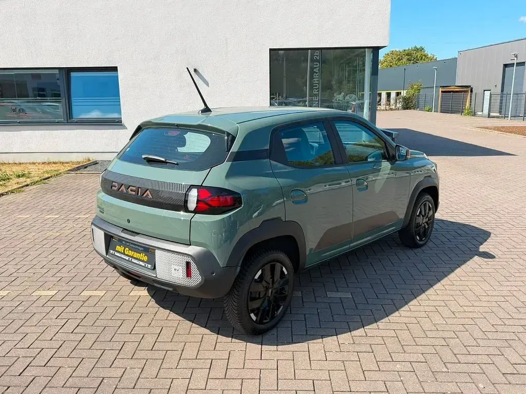 Neu Dacia Spring Extreme 75 kW (102 PS) 2026 Grün Kleinwagen
