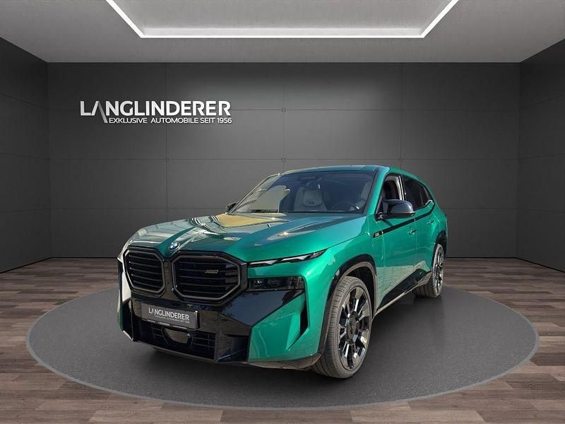 Grün Gebraucht 2024 BMW XM Performance SUV | 129.900 € (Fairer Preis) - Bild 1/4