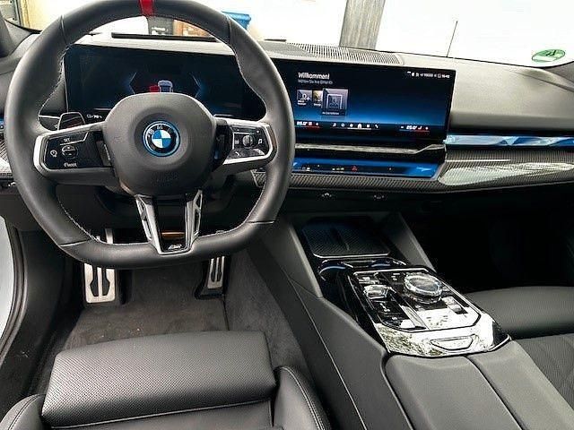 Gebraucht BMW i5 Performance 442 kW (601 PS) 2024 Grau Limousine