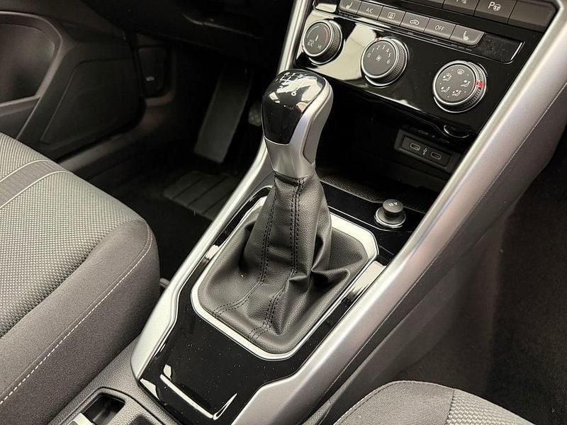 Gebraucht VW T-Roc Life 116 PS (85 kW) 2025 Grau SUV