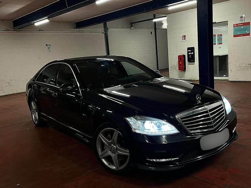 Schwarz Gebraucht 2011 Mercedes S350 Limousine | 15.999 € (Fairer Preis) - Bild 1/4