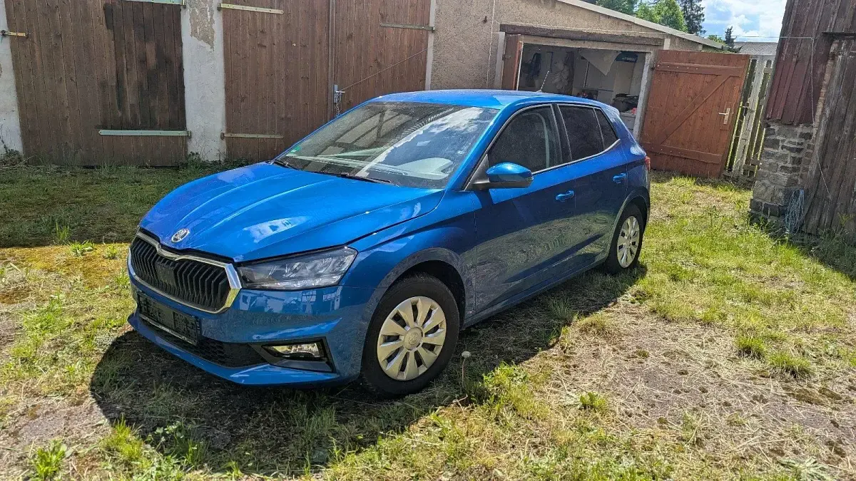 Używany Skoda Fabia Active 95 KM (69 kW) 2022 Niebieski Hatchback