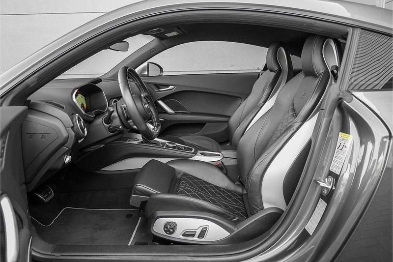 Gebraucht Audi TTS Proline 310 PS (228 kW) 2015 Grau