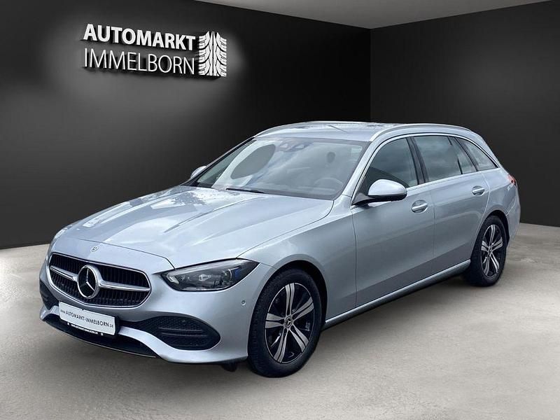 Gebraucht Mercedes C220 220 PS (161 kW) 2022 Silber Kombi