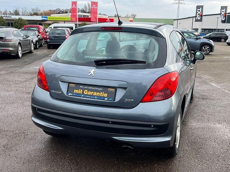 Gebraucht Peugeot 207 Platinum 150 PS (110 kW) 2009 Grau Limousine