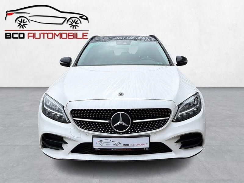 Gebraucht Mercedes C220 AMG 194 PS (142 kW) 2020 Weiß Limousine