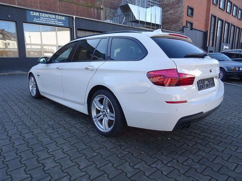 Gebraucht BMW 525 M Sport 218 PS (160 kW) 2016 Weiß Kombi