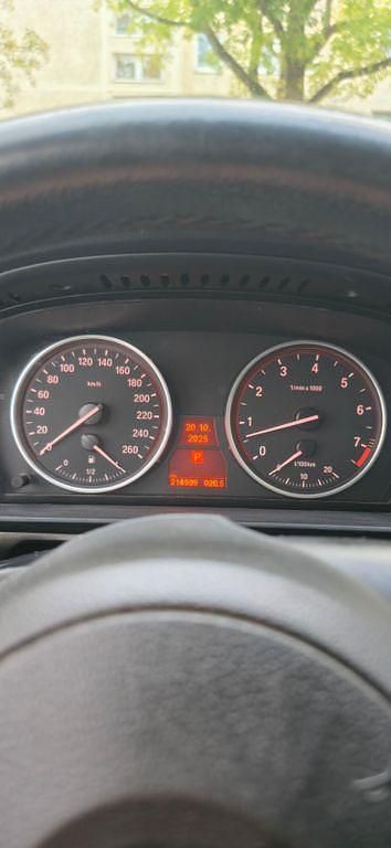 Gebraucht BMW 530 Sport Line 272 PS (200 kW) 2008 Silber Kombi