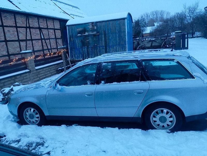 Gebraucht Audi A6 150 PS (110 kW) 1998 Kombi