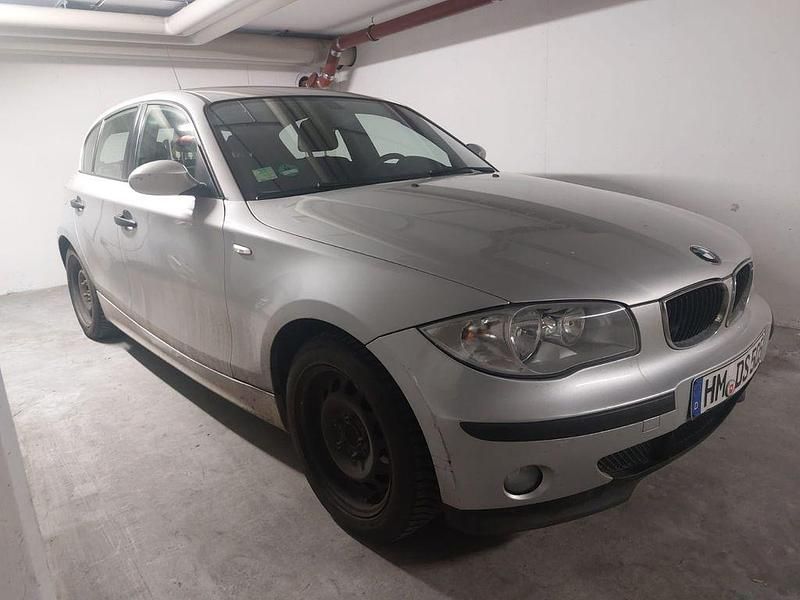 Gebraucht BMW 116 122 PS (89 kW) 2006 Grau Kleinwagen