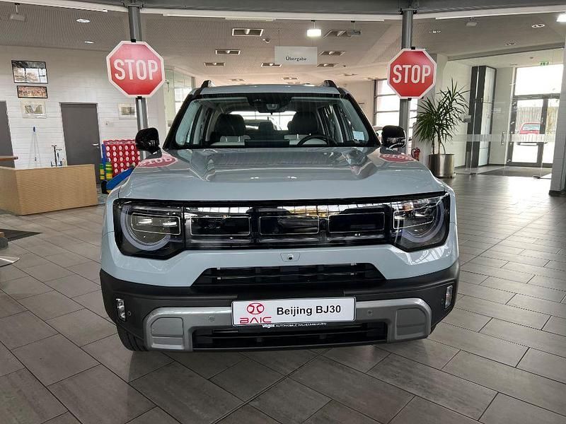 Neu Baic BJ30 280 PS (205 kW) 2025 Silber SUV