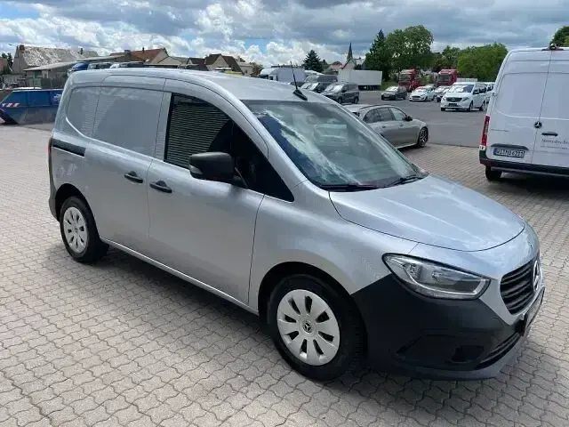 Gebraucht Mercedes Citan 110 95 PS (69 kW) 2022 Silber Van / Kleinbus