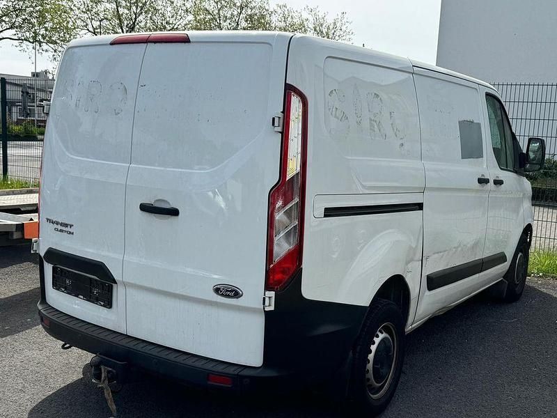 Usata Ford Transit Custom 105 CV (77 kW) 2021 Bianco Berlina